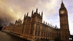 英国上议院欲整修厕所报价高昂可买4人住公寓
