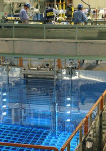 日本高滨核电站开始将钚铀混合燃料移入贮藏设施