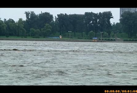 朝鲜多地暴雨成灾致4人死180余栋住宅被毁(图)