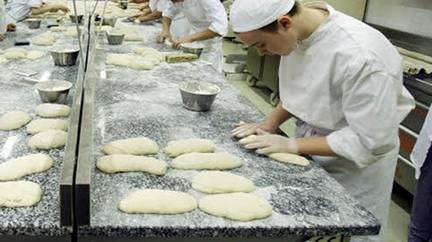 经济危机影响企业主信心法国实习生雇佣量下降