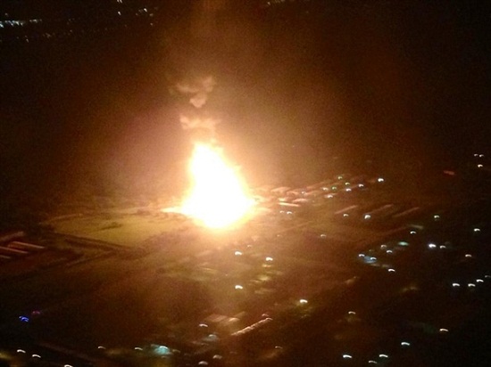 美国天然气工厂爆炸15人失踪附近居民疏散(图)