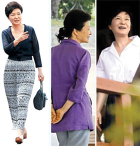韩媒关注朴槿惠展现休假时尚:政治家的女性味儿