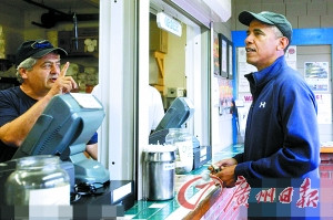 �°����ȼٻ��Ϊ��������������Լ�ᣨͼ��