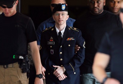阿桑奇:美泄密士兵曼宁为减刑被迫向美国道歉