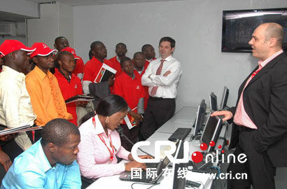 英拟对尼日利亚等国高危访问者征收高额签证费