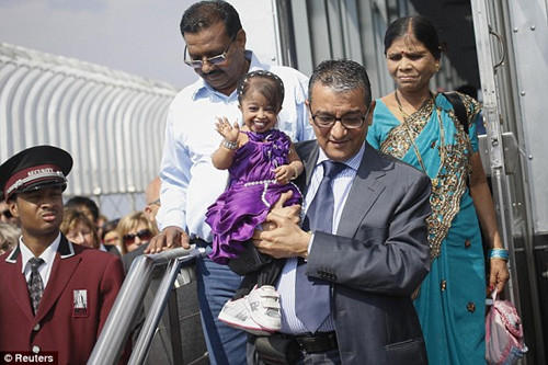 ����������Ů����0.6�׵Ƕ�ŦԼ�۹����ã���ͼ����3��