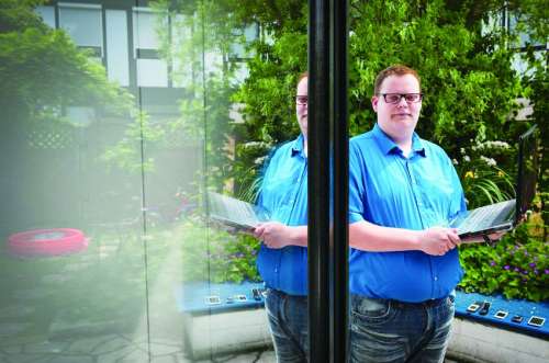 德撒谎公司给出轨者当帮凶谎言比婚外情更伤人