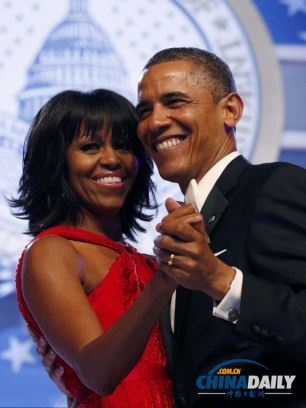 奥巴马推特粉丝水分大1950万系僵尸粉(图)