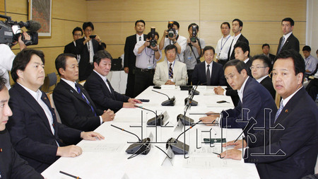 日本政府召开TPP谈判相关阁僚会议（图）