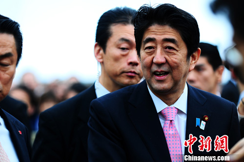 �ձ���Ա�ư����������������ڲΰݾ�������