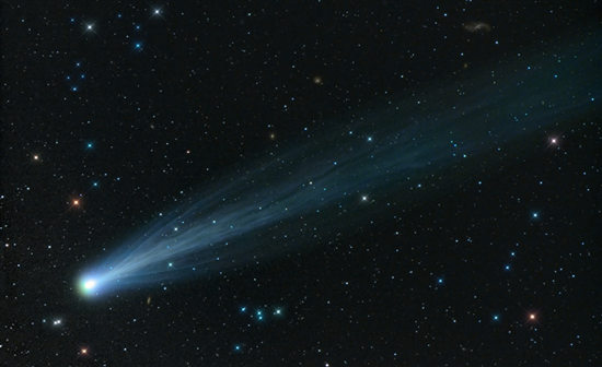 “世纪彗星”今抵近日点或可用肉眼观测(组图)