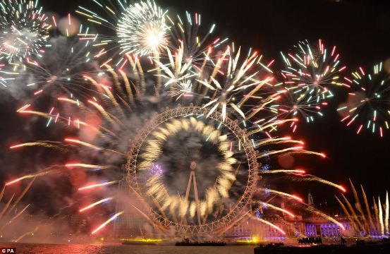 全球迎新年:平壤悉尼放烟花纽约时报广场倒计时