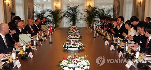 朴槿惠会晤瑞士总统隔空再呼吁朝鲜弃核(图)