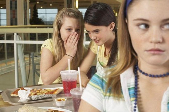 研究称背后说闲话有助团队摆脱自私者增强合作