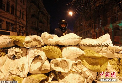 乌克兰议会通过法律将赦免此前被捕示威者