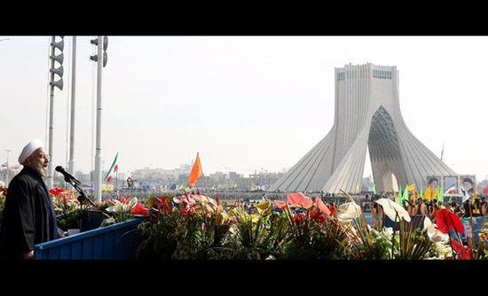 伊朗总统称永不弃核西方经济制裁残忍非法