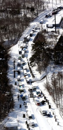 日本大雪造成15人死亡安倍指示保护国民安全