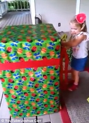 ���ײ�ֽ������������Ů����ϲ������ܰ��ͼ��