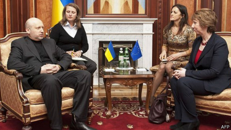 乌代理总统称将组建联合政府美尚未表态支持