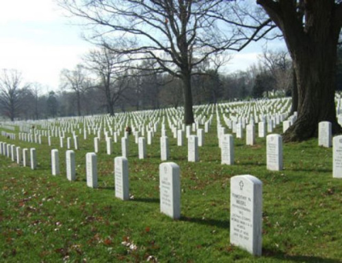 男子痴迷参加葬礼辞职后日日查询丧葬信息(图)