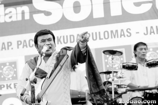 印尼国会选举候选人不乏明星歌手模特齐登场