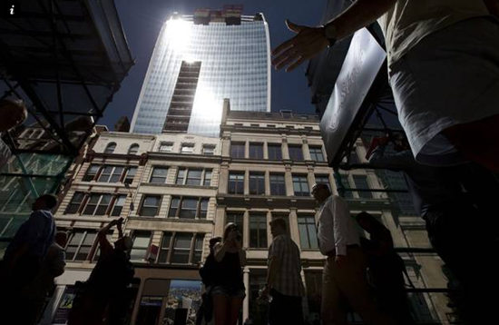 Ӣ��һ���÷���̫ǿɹ���ݶ���������Ͷ�ߣ�ͼ��