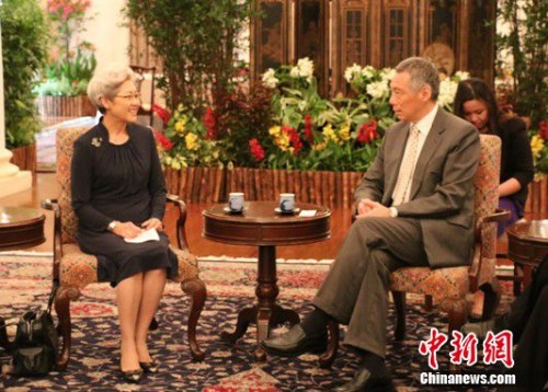 �¼������������������Ө