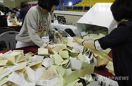 韩国地方选举无赢家朝野拟打“改革牌”争民心