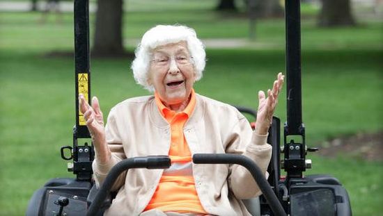 ���������ϸ�ʵ������Ը�����ֻ��Ÿ���㣨ͼ��