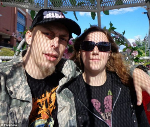 ����Ϯ���ӷ�����ɴ�����Ѫ�����Ʒ����°���