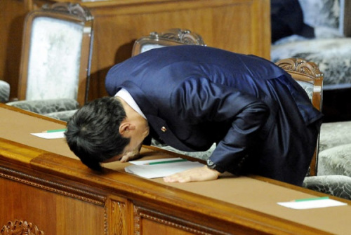 石原慎太郎之子称福岛市民敲竹杠牵连安倍内阁