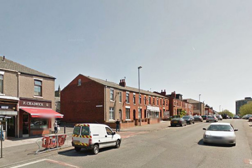 英国90岁老妇街头遭绑架性侵警方展开大搜捕