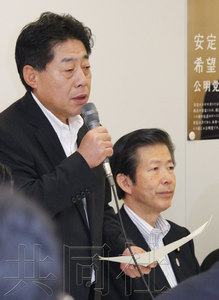 日媒:安倍力压公明党坚持解禁集体自卫权