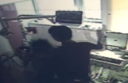 韩国牙医殴打年迈患者被判两年监禁(图)