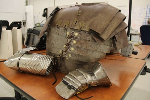 ����Ƹ��������Ч��˾�з�������������ս�ף�ͼ��