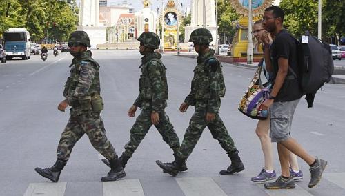 泰国将加紧入境控制禁止外国人无限制留泰(图)