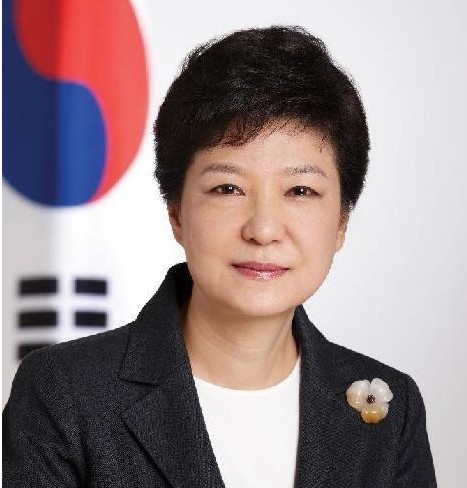 朴槿惠结束夏季休假对国政运营有新构想(图)
