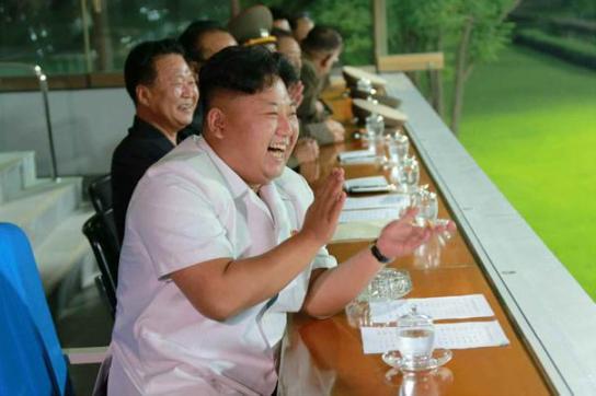 ������ָ����Ů�㿼������Ա��μ��ʴ����˻�