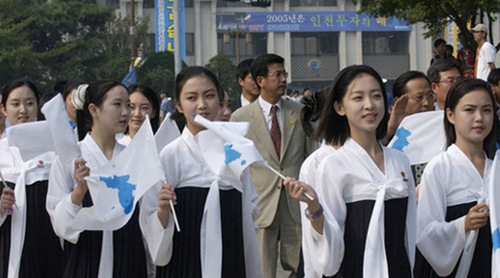 朝鲜严选亚运会啦啦队员要求能歌善舞体质过硬