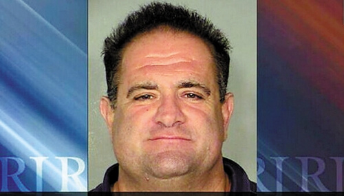 美国警察召妓遇卧底女警有前科引舆论哗然(图)