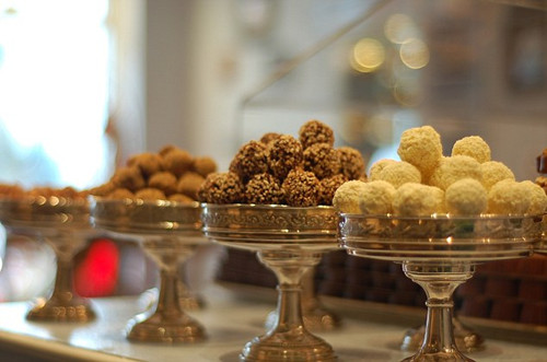 法国认定巧克力不健康“警告”标志触怒糕点师