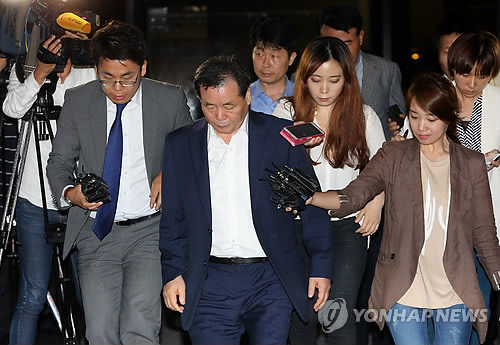 ����5��������Ա����̰������3�˱�����ͼ��