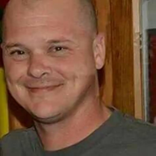 ����9��Ůͯѧ�����ǹ�����������������ͼ��