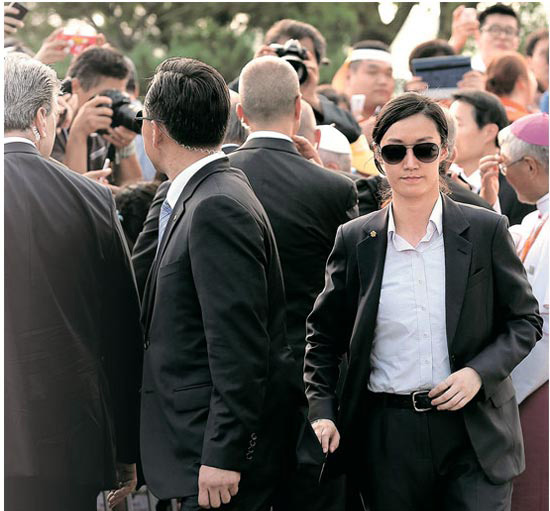 青瓦台警卫大揭秘:要有觉悟随时替总统死(图)(2)