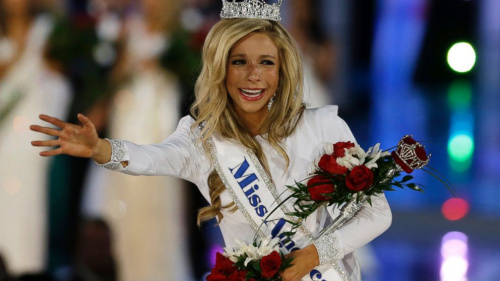 �¡�����С�㡱��¯ŦԼŮ�����������۹ڣ�ͼ��