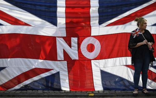 苏格兰选民选择留在英国萨蒙德承认失败(图)