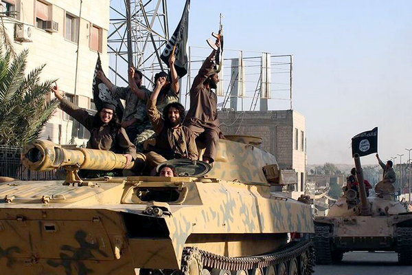 �����˹�Ϯ������IS���������ж�Σ���½׶�