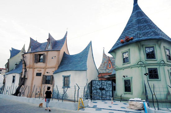 �ձ����ɡ�ħ���Ǳ�����������ͯ�����磨ͼ��