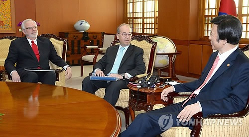 韩美外交事务高官会面商讨朝高层代表访韩事宜