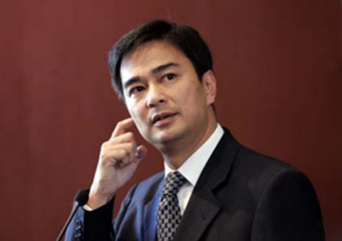 泰国前总理阿披实:巴育改革须听取不同声音